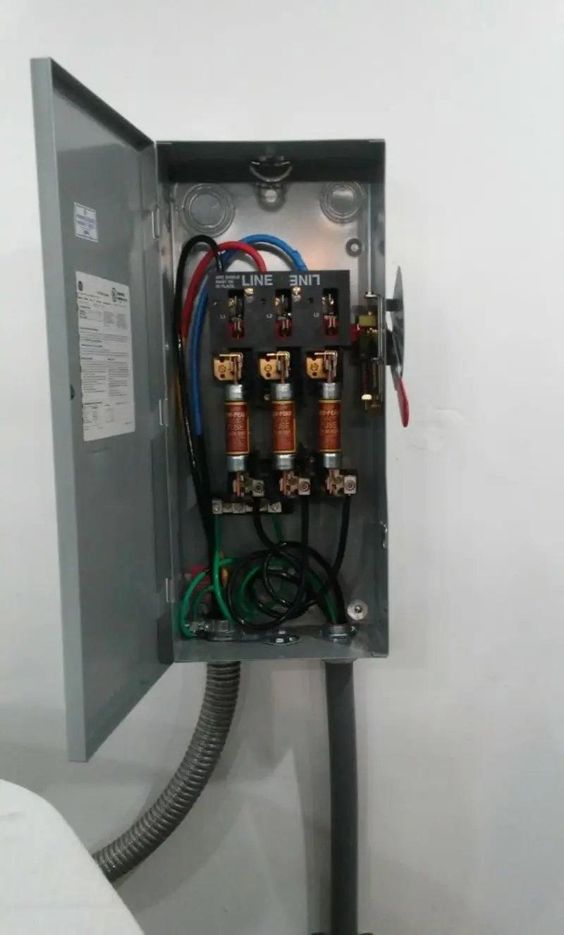 Three-phase disconnect switch installed for Electrical Wiring & Rewiring in Dahlonega
